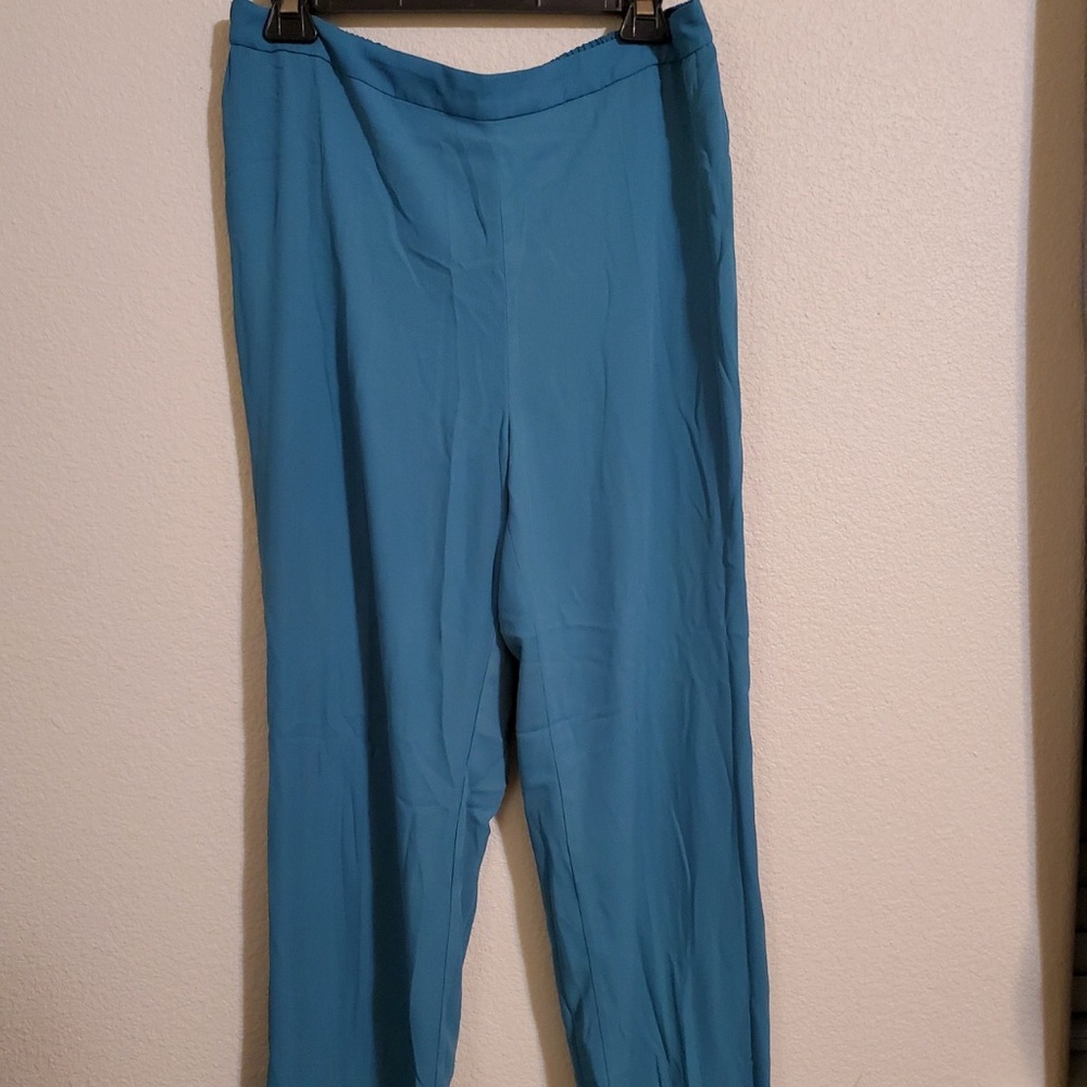 Ashro tunic and pant set